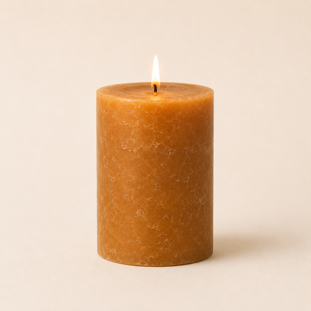 Santal Amber Scented Pillar Candle