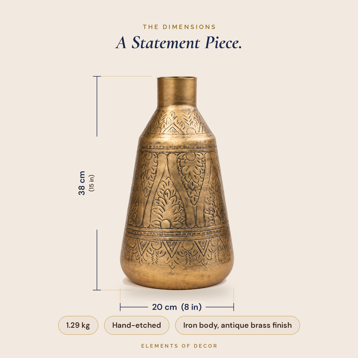 Aurum 15 inch vase dimensions: 20 x 20 x 38 cm, 1.29 kg